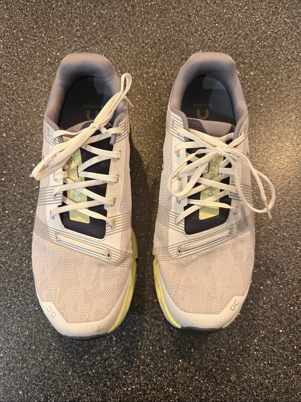On Running Men's Athletic Shoes in Light Gray and Pale Green - size 11